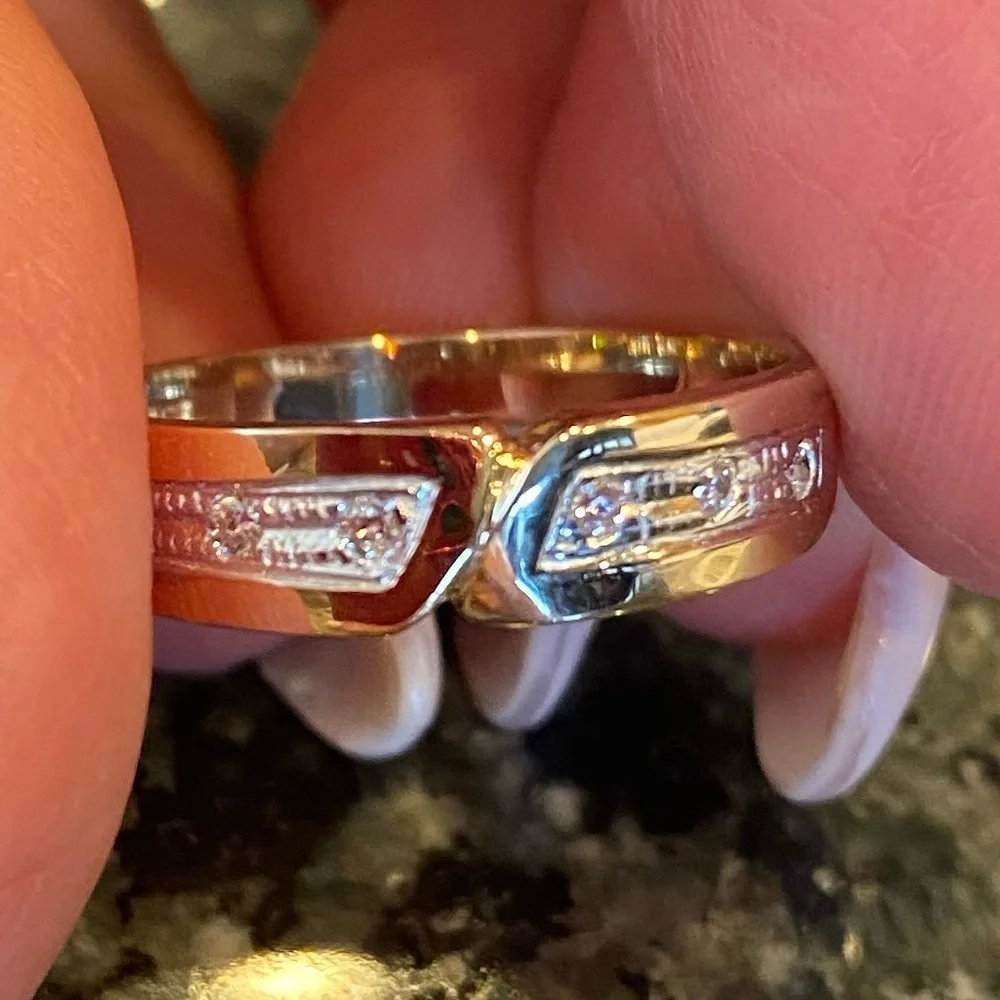 6mm Men's 14K Yellow Gold CZ Men's Wedding Band